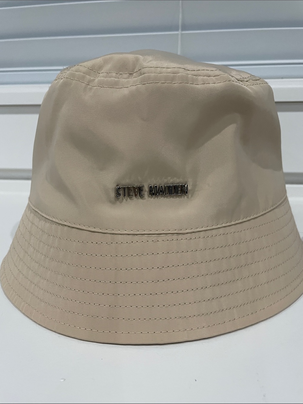 Steve Madden Neutral Beige Nylon Bucket Hat